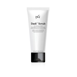 FAMOUS NAMES Dadi Scrub | 94 g